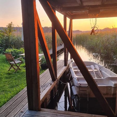 Mecklenburgische Seenplatte - Fh Mit Optionalem Steg Und Ruderboot Grosszerlang Dış mekan fotoğraf